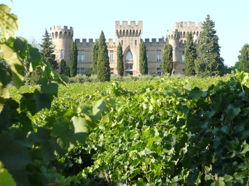 Châteauneuf du Pape Wine Estate