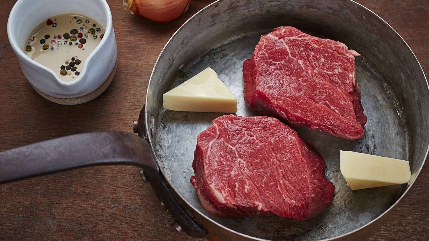 Fillet Steaks with Wine